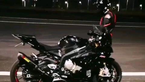 国产摩托车视频抖音,抖音视频中的速度与激情