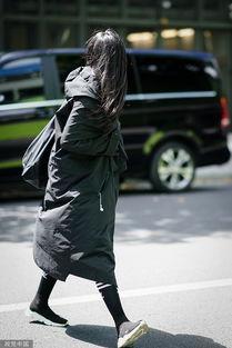 国产羽绒服试水视频播放